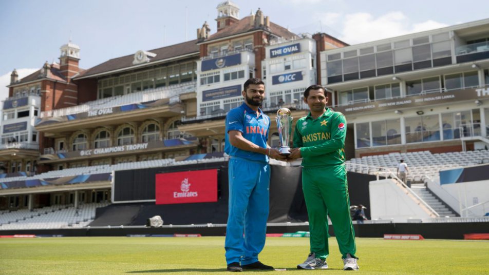 चैम्पियंस ट्रॉफी खिताब जीतने के बाद पाकिस्तान के सीमित ओवरों के कप्तान सरफराज अहमद को टेस्ट टीम का भी कप्तान नियुक्त किया जायेगा. 