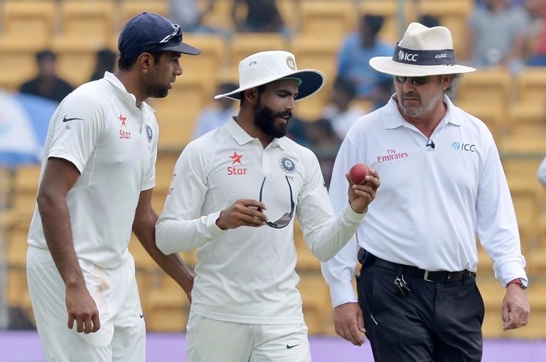 ashwin jadeja to be back for tests focus on kohli workload टीम इंडिया में अश्विन और जडेजा की वापसी तय, कोहली को मिल सकता है आराम