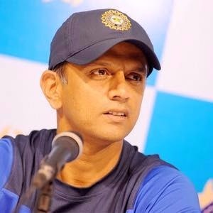 rahul dravid says sometimes when i read what virat says i cringe मैदान पर विराट के आक्रामक रवैये पर राहुल द्रविड़ को सताई चिंता