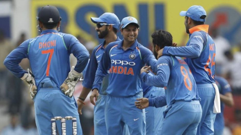 india take top spot icc odi ranking 12357 INDvsAUS: ऑस्ट्रेलिया के खिलाफ जीत के साथ ही आईसीसी रैंकिंग में नंबर एक टीम बनी भारत