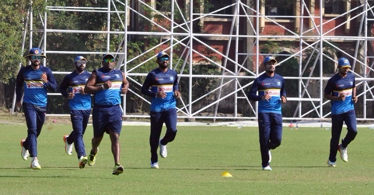 visitors bowling coach rumesh ratnayake hopes plans of counter attack work against hosts टेस्ट सीरीज में हर खिलाड़ी के लिए तैयार है रणनीति: रूमेश रत्नायके