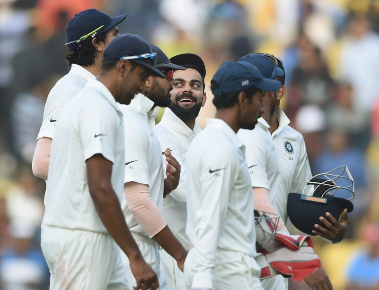 india vs sri lanka 2nd test nagpur test third day full day report IND vs SL 2nd TEST: कोहली के रिकॉर्ड दोहरे शतक के बाद भारत ने श्रीलंका पर शिकंजा कसा