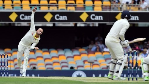 ashes 2017 vince stoneman steady england before lunch ASHES 1st Test: शुरूआती झटके के बाद इंग्लैंड की सधी शुरूआत