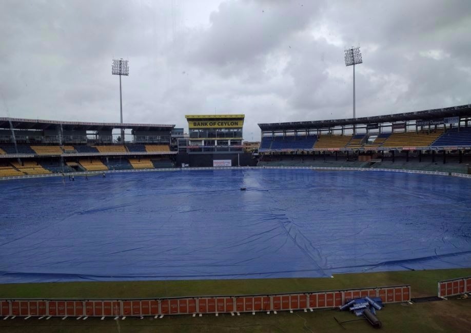 rain threat looms large over indis sri lanka kolkata test INDvsSL: श्रीलंका के साथ ईडन टेस्ट पर बारिश का साया