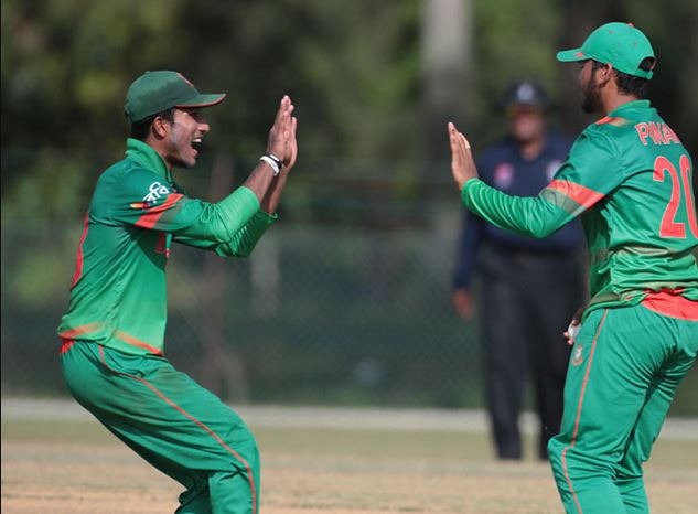 u 19 asia cup bangladesh beat india by 8 wicket U-19 ASIA CUP: नेपाल के बाद अब बांग्लादेश के हाथों हार कर टूर्नामेंट से बाहर हुई टीम इंडिया