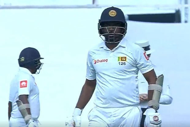 sri lanka dressing room parera cheating on drs at kolkata test IND vs SL: कैमरे में कैद हुई परेरा की चीटिंग, क्रिकेट फिर हुआ शर्मसार