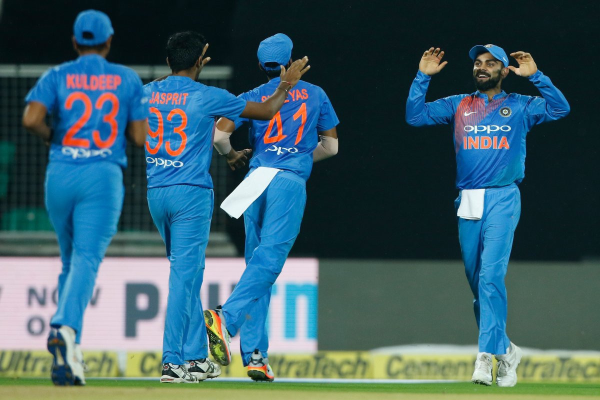 ind vs nz t 20 india won by 6 runs IND vs NZ T 20 : गेंदबाजों ने दिलाई भारत को न्यूजीलैंड के खिलाफ पहली सीरीज