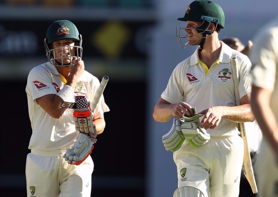 australia take the lead in the ashes after they win the 1st test at the gabba by 10 wickets ASHES: इंग्लैंड को 10 विकेट से हराकर ऑस्ट्रेलिया ने जीता पहला टेस्ट