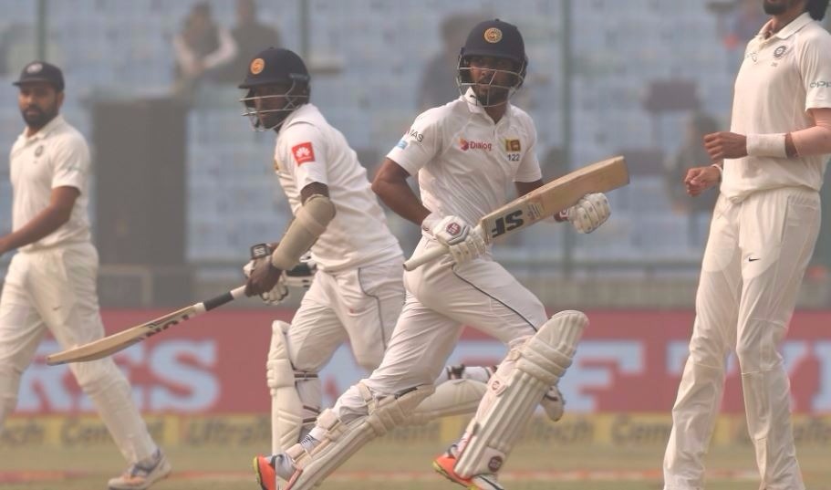 india vs sri lanka 3rd test 3rd day till lunch INDvsSL: टीम इंडिया की राह में तीसरे दिन मैथ्यूज-चांदीमल बने बाधा