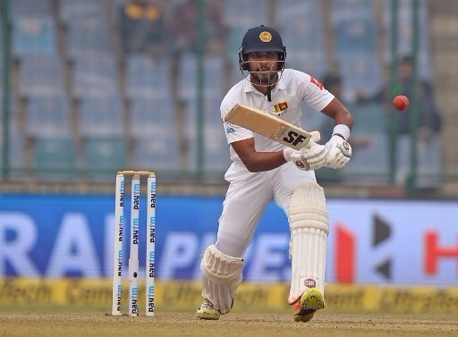 TEA INDvsSL: शतक लगाकर आउट हुए एंजेलो मैथ्यूज, चांदीमल जमे