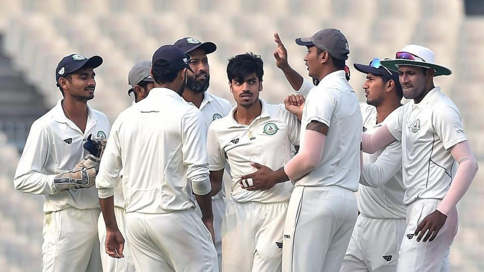 ranji trophy 2017 18 final delhi vs vidharbha final match 2nd day full report रणजी फाइनल: गुरबाणी की हैट्रिक के बाद जाफर की शानदार पारी, दिल्ली बैकफुट पर