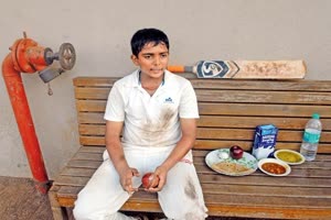 In Graphics: महान बल्लेबाजों के क्लब में शामिल हुए 18 साल के पृथ्वी शॉ !