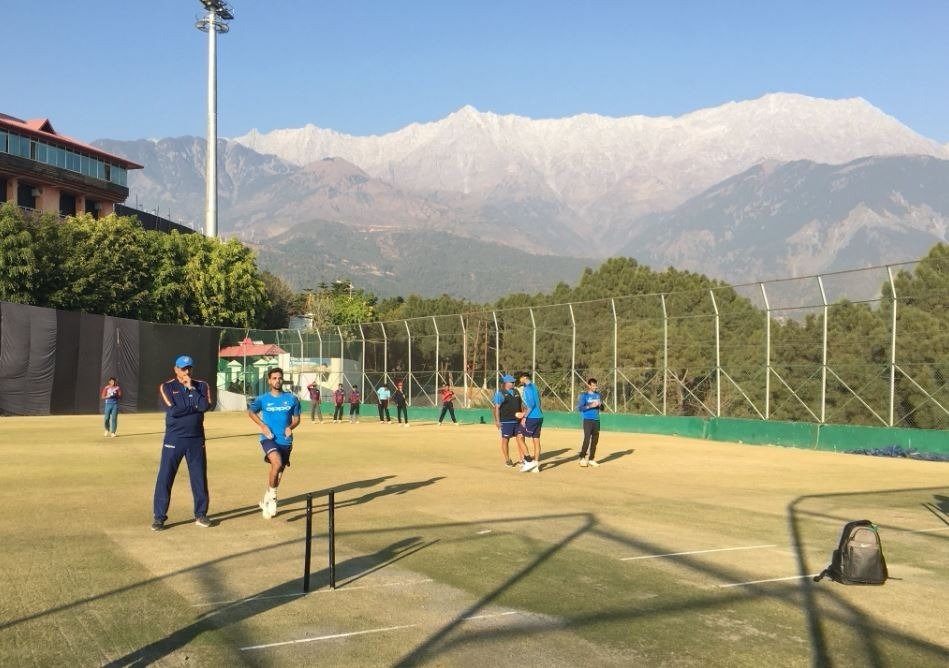 rain likely to affect outcome of 1st odi in dharamsala INDvsSL: धर्मशाला वनडे मैच पर छाया बारिश का साया