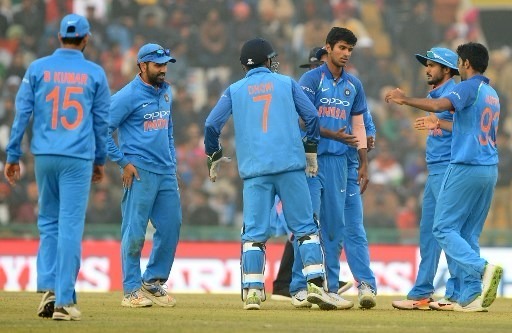 RECORD: वनडे क्रिकेट में 100 बार 300 रन बनाने वाली पहली टीम बना भारत