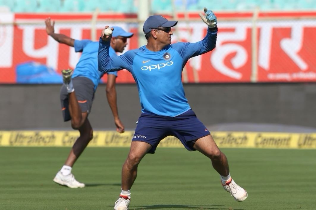 dhoni barabati pitch attract attention ahead of first t20i धोनी और बाराबती मैदान की पिच बना आकर्षण का केन्द्र