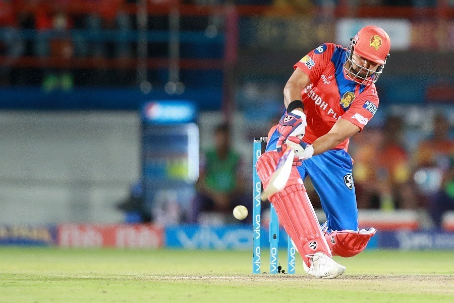 T-20 लीग: रणजी के बाद टी-20 में भी शांत है रैना का बल्ला after ranji suresh rain once again fails in t 20 cricket T-20 लीग: रणजी के बाद टी-20 में भी शांत है रैना का बल्ला