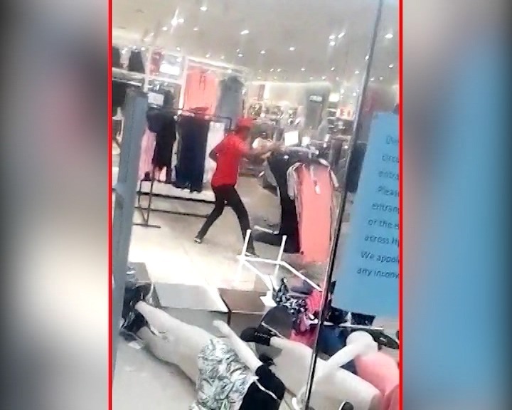 जोहानिसबर्ग में हिंसक प्रदर्शन के बाद बढ़ाई गई टीम इंडिया की सुरक्षा