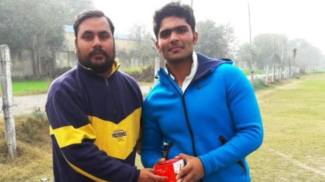 T-20 लीग: पहले मैच में ही सांसद पप्पू यादव के बेटे सार्थक ने दिखाया दम T-20 लीग: पहले मैच में ही सांसद पप्पू यादव के बेटे सार्थक ने दिखाया दम