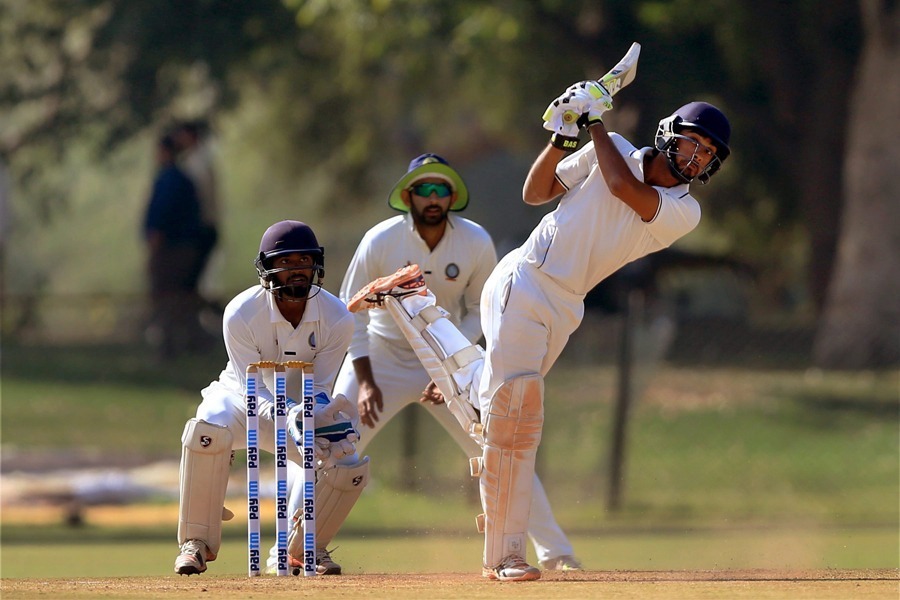 आईपीएल की नीलामी में महज 20 लाख में बिका तीन बार के मुख्यमंत्री का पोता