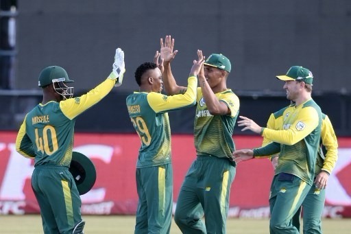 south africa pick ngidi and dongo for odi series INDvSA: एंगिडी को वनडे टीम में चयन के साथ मिला टेस्ट का ईनाम, मोरिस-मोर्कल की वापसी