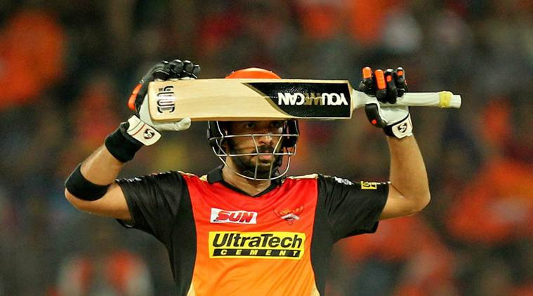 ipl auction 2018 no one intrested in yuvraj singh IPL AUCTION 2018: मुश्किल में युवराज, बढ़ने लगा अनसोल्ड जाने का खतरा!