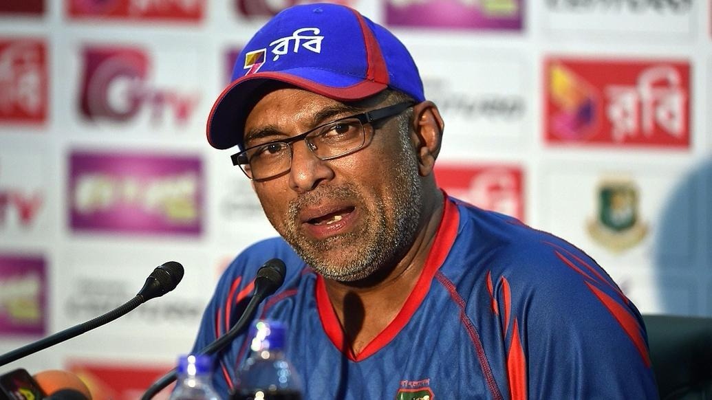 sl coach chandika hathurusinghe is also a selector now अब चयनकर्ता की भूमिका में भी होंगे श्रीलंकाई कोच हथुरासिंघे