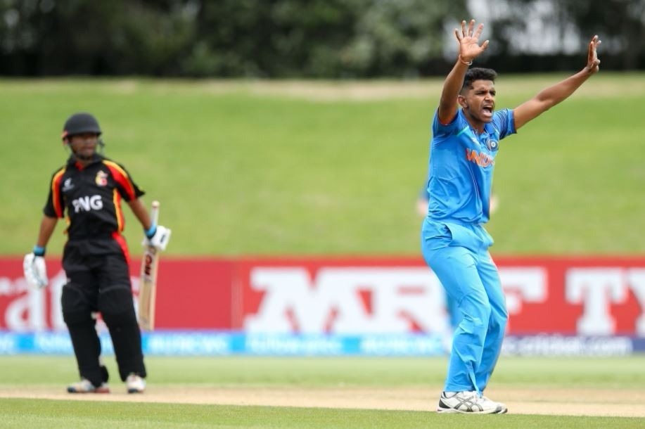 india thumps papa new guinea by 10 wickets in under 19 world cup Under-19: अनुकुल की गेंदों पर नाचा पपुआ न्यू गिनी, टीम इंडिया ने 10 विकेट से जीता मैच