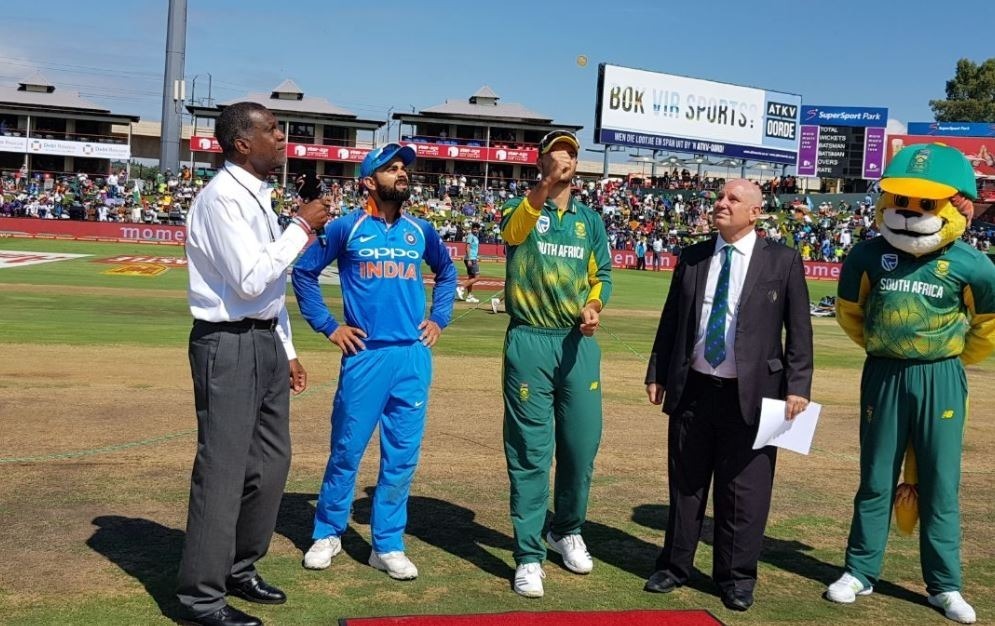 SAvsIND: तीसरे वनडे मैच में साउथ अफ्रीका ने टॉस जीत कर चुनी गेंदबाजी