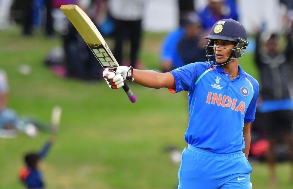 manjoot kalra became 5th batsmen to score a ton in the history of under 19 world cup final U-19 वर्ल्डकप फाइनल: 30 सालों के इतिहास में ये कारनामा करने वाले पांचवे बल्लेबाज़ बने मनजोत कालरा