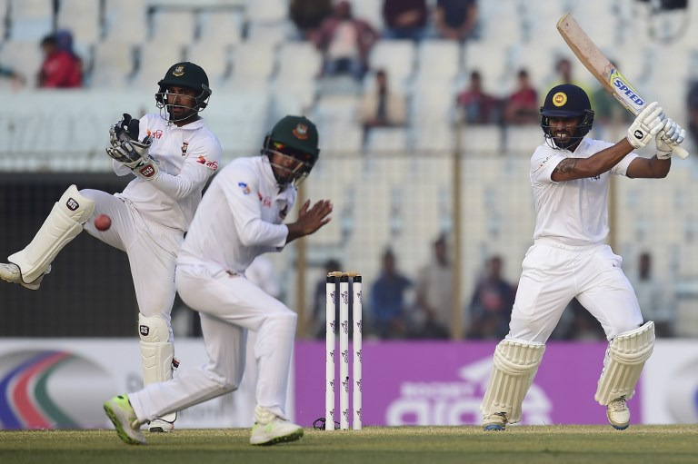 BANvsSL: रनों के पहाड़ के बीच बढ़त लेने की ओर श्रीलंका