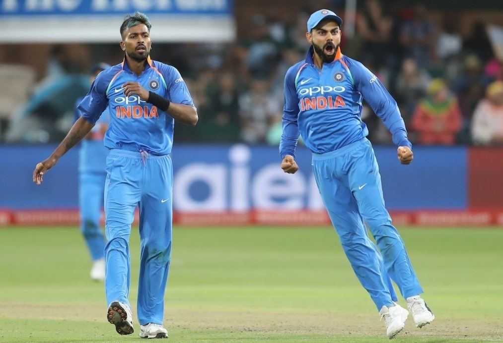 विराट के लिए रोहित ने तो रंग जमा दिया अब हार्दिक कब करेंगे हैप्पी ?