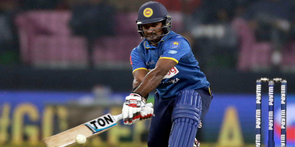 asela gunaratne ruled out of t20 tri series T20 ट्राई सीरीज: बढ़ती जा रही है श्रीलंकाई खेमे की चिंता,एक और खिलाड़ी हुआ बाहर