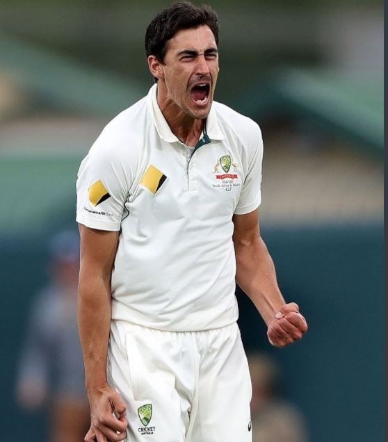 mitchell starc swings first test australias way AUSvSA: 351 रनों के जवाब में 162 रनों पर समेटी दक्षिण अफ्रीका की पारी