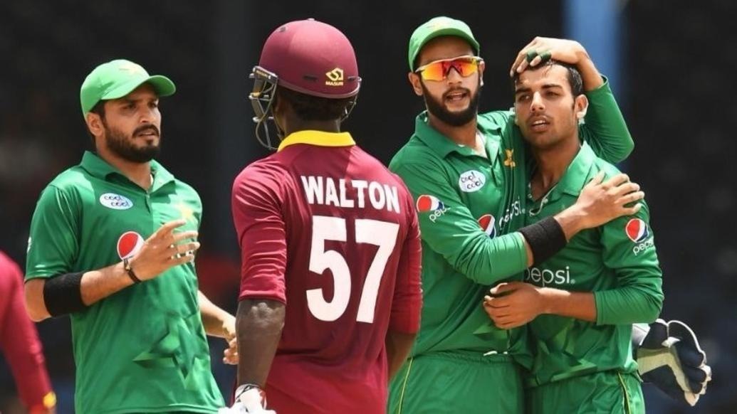 pakistan to play three t20s with west indies in karachi पाकिस्तान के साथ तीन टी-20 मैचों की सीरीज खेलेगी वेस्टइंडीज