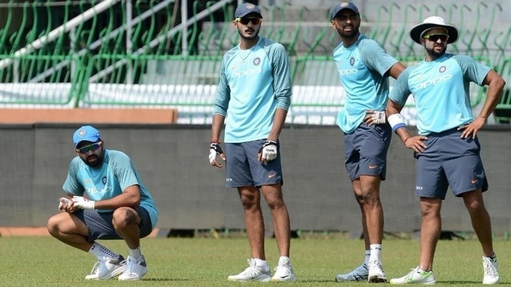 श्रीलंका में हिंसा के बाद लगी इमरजेंसी, ट्राई-सीरीज़ के लिए कोलंबो में भारतीय टीम मौजूद