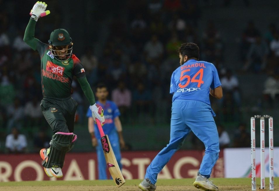 INDvsBAN: निदहास ट्रॉफी के फाइनल मुकाबले में बांग्लादेश ने भारत को दिया 167 रनों का लक्ष्य