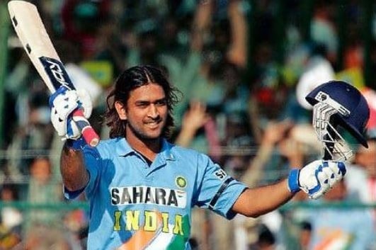 On This Day: 4 पारी में नाकाम रहने के बाद अचानक हुआ एक फैसला और धोनी ने बदल दिया क्रिकेट का खेल