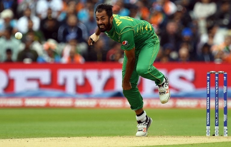 दो साल में नहीं दिलाई एक भी जीत तो कोच ने दिखाया टीम से बाहर का रास्ता wahab has not won us a game in two years arthur दो साल में नहीं दिलाई एक भी जीत तो कोच ने दिखाया टीम से बाहर का रास्ता