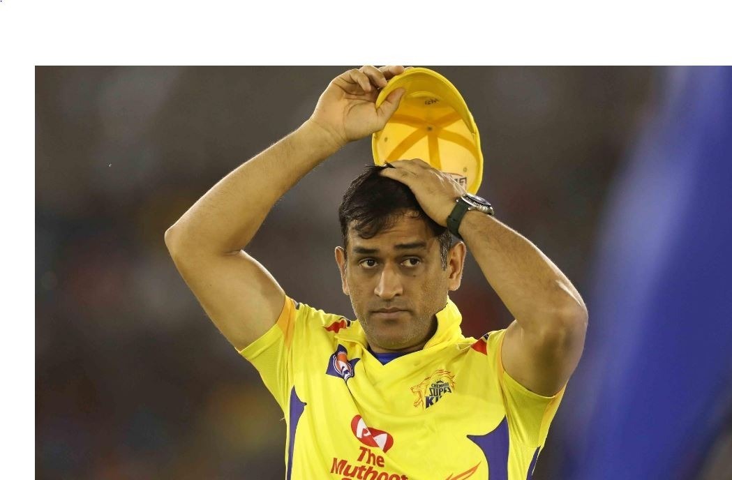 सीएसके को लग सकता है बड़ा झटका, अगले मैच से बाहर हो सकते हैं धोनी !