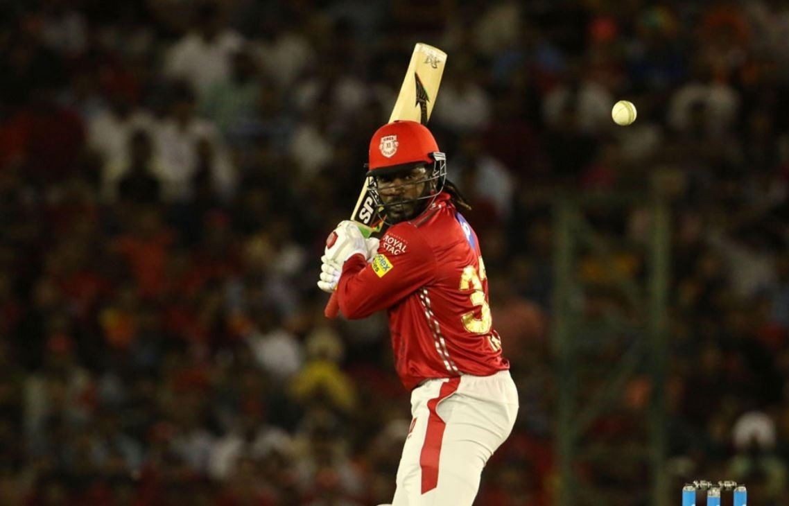 आईपीएल 2018 में शतक जड़ने के बाद गेल ने दिया आलोचकों को करारा जवाब