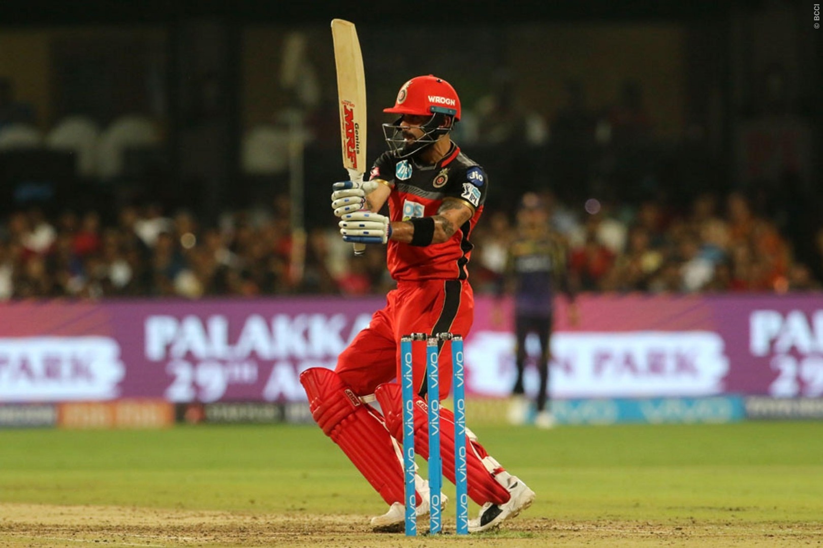 RCB vs KKR: कप्तान विराट कोहली के अर्द्धशतक से आरसीबी ने केकेआर को दिया 176 रनों का लक्ष्य