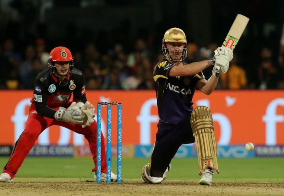 kolkata knight riders beat rcb by 6 wickets KKRvRCB: विराट की आरसीबी को मिली एक और हार, लिन ने KKR को दिलाई जीत