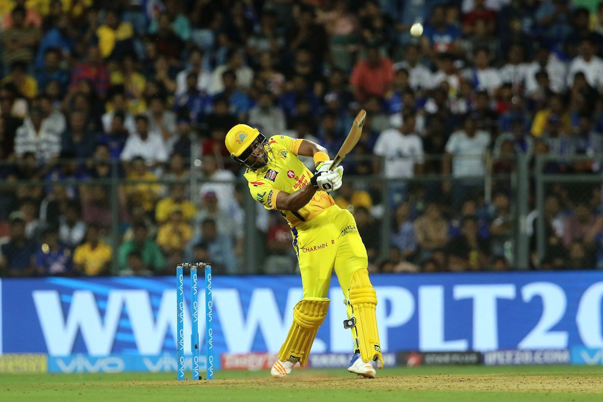 MI vs CSK: वानखेड़े में आया ब्रावो का तूफान, चेन्नई की धमाकेदार वापसी