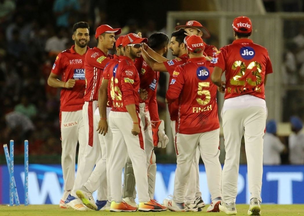 kxip vs srh kings xi punjab win by 15 runs against sunrisers hyderabad KXIP vs SRH: गेल की शतकीय पारी के साथ किंग्स ने दर्ज की तीसरी जीत, सनराइजर्स को मिली पहली हार