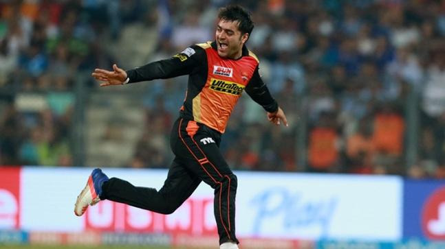 rashid khan better than yuzvendra chahal spin bowler says dean jones पूर्व ऑस्ट्रेलियाई दिग्गज ने कहा- चहल से बेहतर हैं राशिद खान