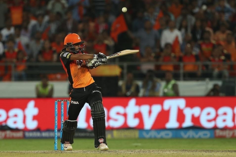 sunrisers hyderabad beat mumbai indians by 1 wicket SRHvMI: दीपक हूडा के संघर्ष से हैदराबाद को मिली एक विकेट से जीत