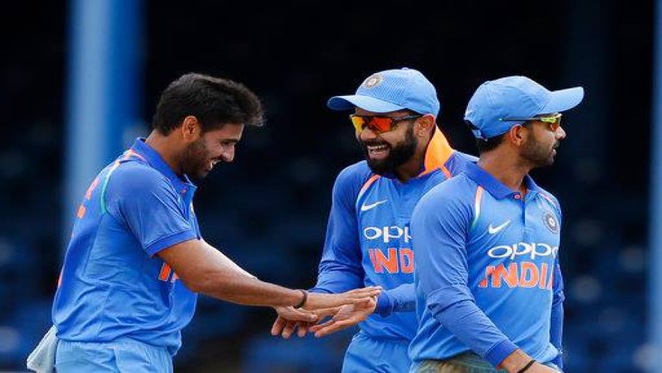 दीपिका पल्लीकल को पूल में नहाते देख हार्दिक पांड्या ने किया ये ‘कमेंट’!