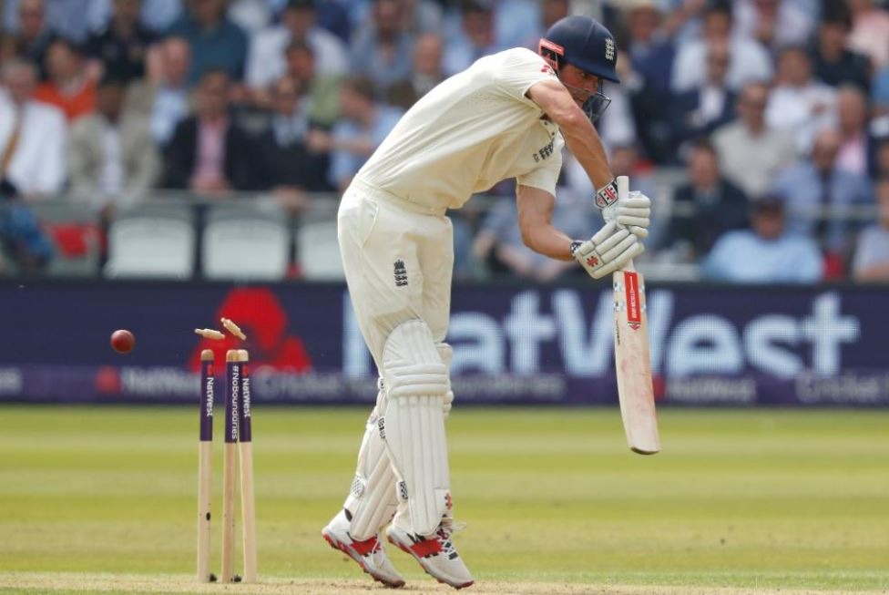 चोट के कारण इंग्लैंड दौरे से बाहर हुए बाबर आजम