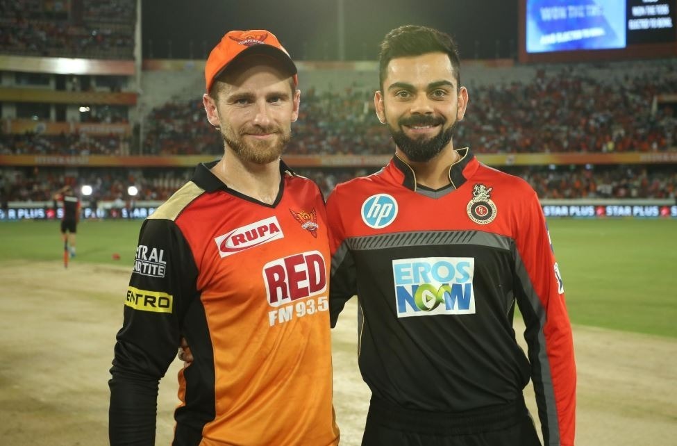 rcb vs srh sunrisers hyderabad win the toss and elect to field first RCB vs SRH: सनराइजर्स हैदराबाद ने जीता टॉस, आरसीबी को मिला पहले बल्लेबाजी का न्योता