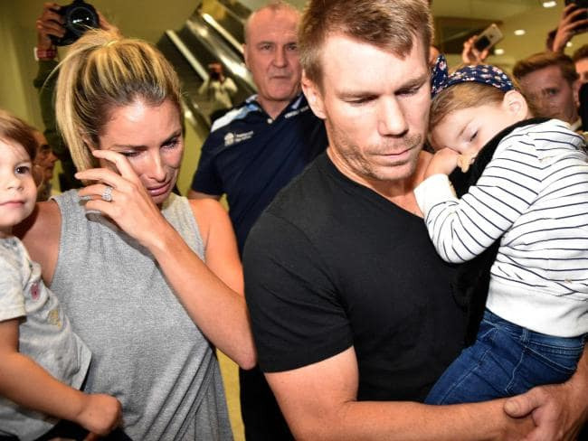 andice warner reveals tragic miscarriage in aftermath of husbands balltampering scandal वार्नर की पत्नी का खुलासा, बॉल टेम्परिंग विवाद के बाद खो दिया अपना बच्चा